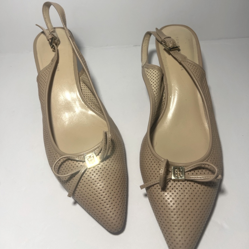 Tommy Hilfiger heels pumps beige size 9.5